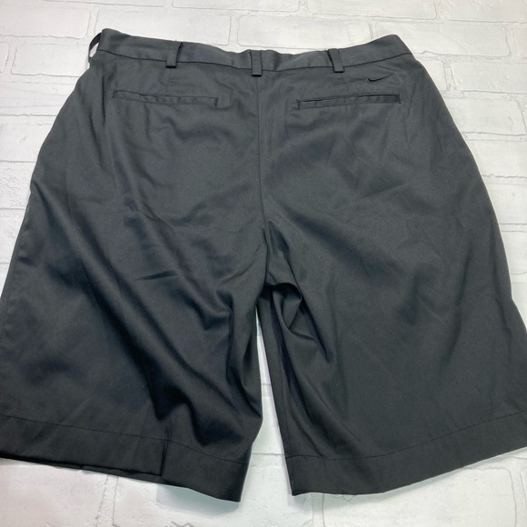 Nike Golf Dry Fit - Tour Performance Golf Shorts - Picture 2 of 4